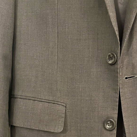 Vinci Gray Men’s Suit Coat - Picture 4 of 6